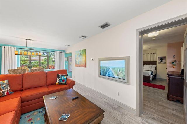 941 VIRGINIA DRIVE, Sarasota, FL 34234