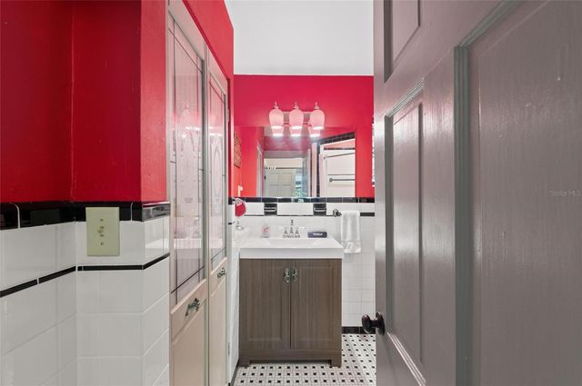 941 VIRGINIA DRIVE, Sarasota, FL 34234