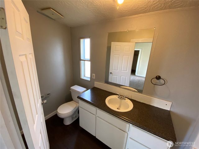 7412 Vickery Avenue E, Tacoma, WA 98443