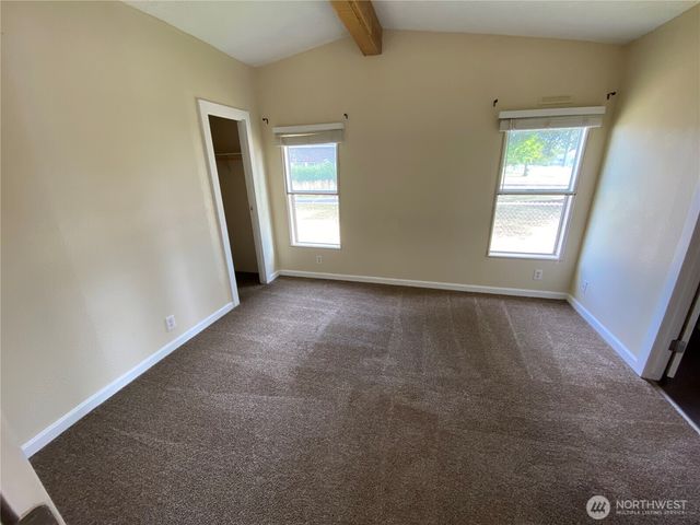 7412 Vickery Avenue E, Tacoma, WA 98443