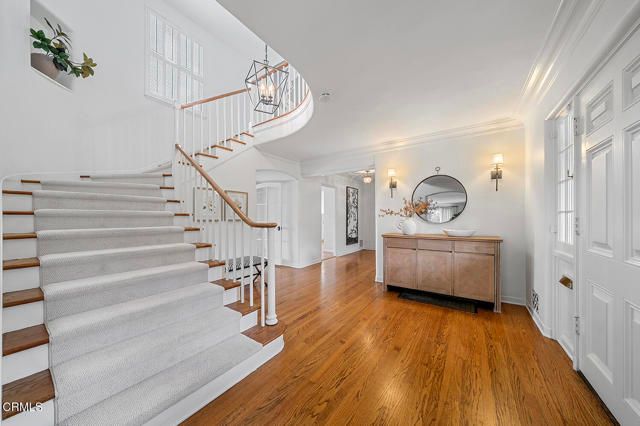 2106 Midwick Drive, Altadena, CA 91001