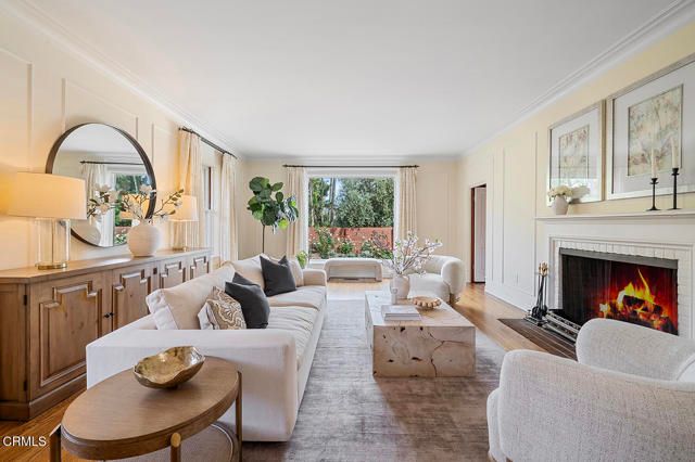 2106 Midwick Drive, Altadena, CA 91001