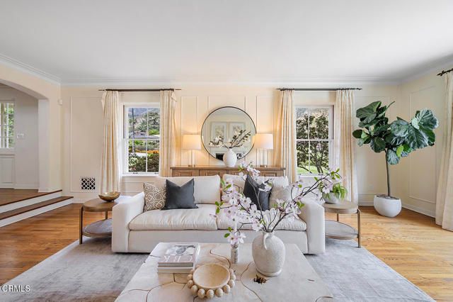 2106 Midwick Drive, Altadena, CA 91001