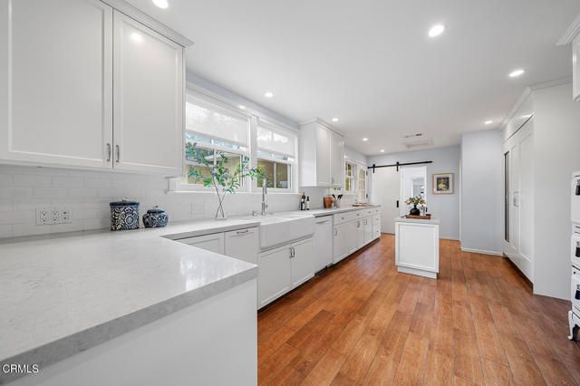 2106 Midwick Drive, Altadena, CA 91001