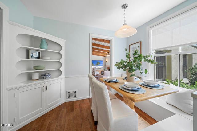 2106 Midwick Drive, Altadena, CA 91001