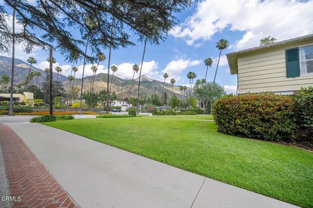 2106 Midwick Drive, Altadena, CA 91001
