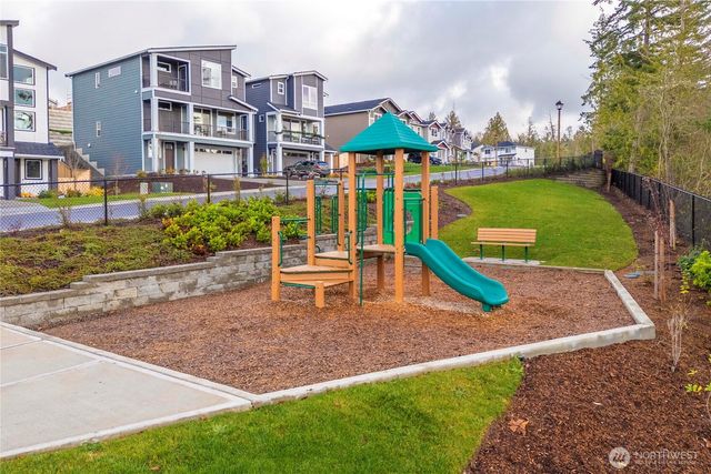 17542 NE Midnight Sun Loop, Poulsbo, WA 98370