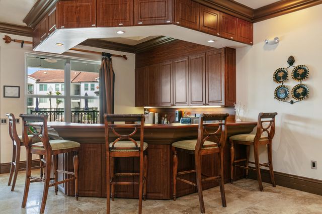 706 E VILLA Circle, Boynton Beach, FL 33435