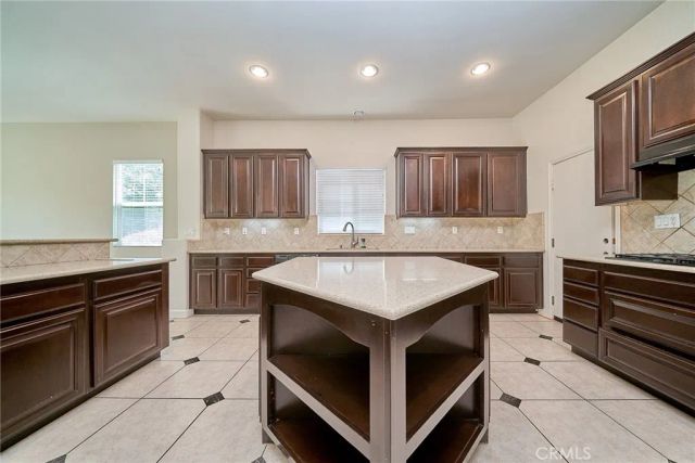 8827 Soothing Court, Corona, CA 92883