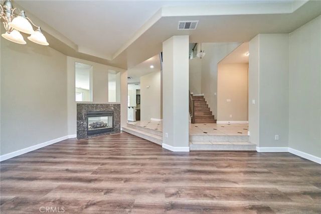 8827 Soothing Court, Corona, CA 92883