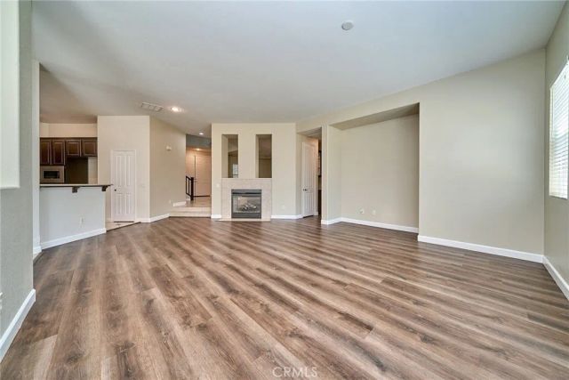 8827 Soothing Court, Corona, CA 92883