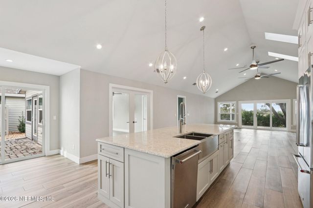 360 VILLAGE Drive, St. Augustine, FL 32084