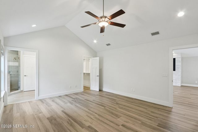 360 VILLAGE Drive, St. Augustine, FL 32084