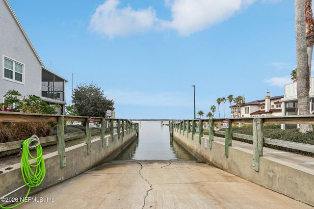 360 VILLAGE Drive, St. Augustine, FL 32084