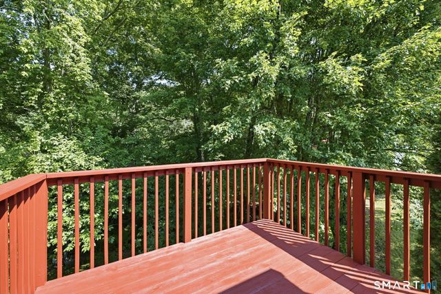 25 Samantha Lane, Madison, CT 06443