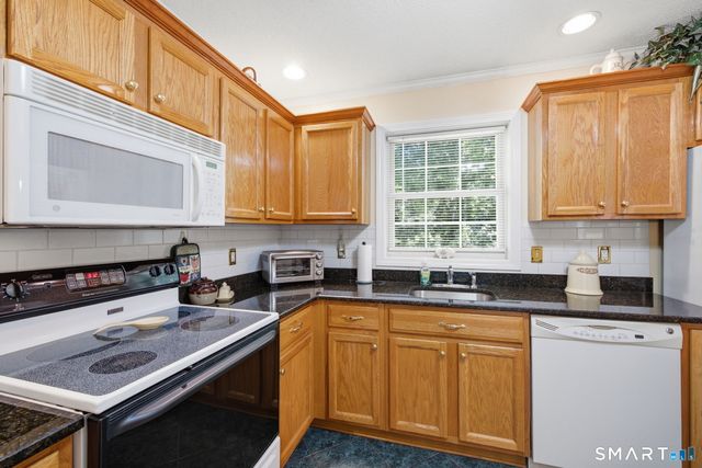 25 Samantha Lane, Madison, CT 06443