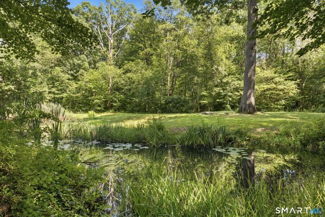 25 Samantha Lane, Madison, CT 06443