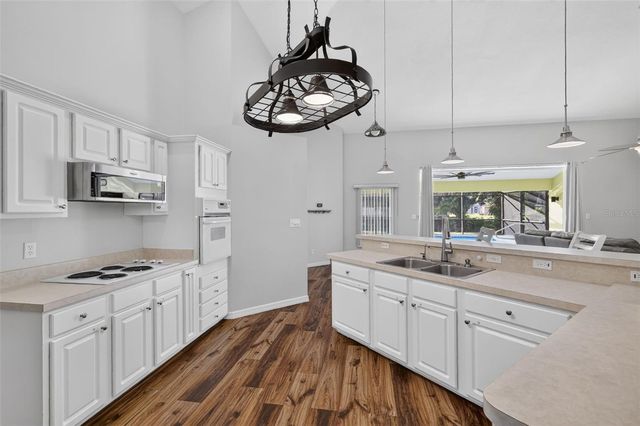 35546 CEDAR LANE, Leesburg, FL 34788