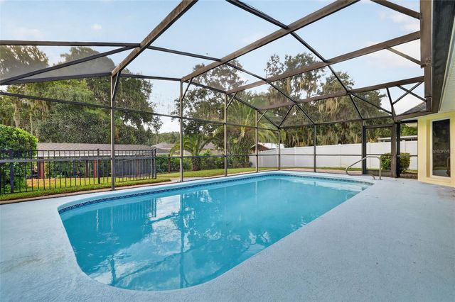 35546 CEDAR LANE, Leesburg, FL 34788