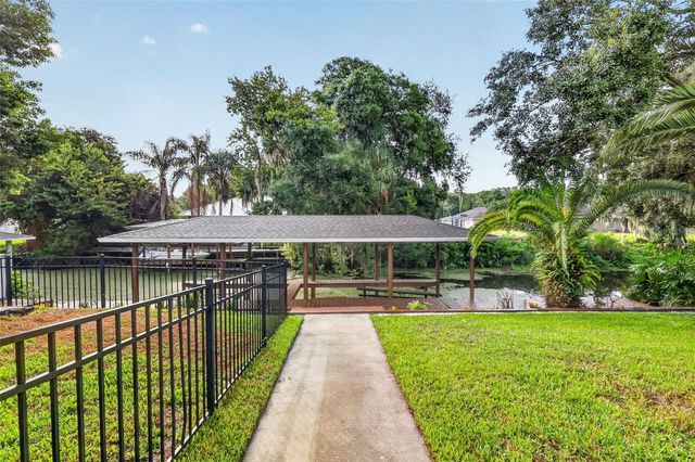 35546 CEDAR LANE, Leesburg, FL 34788