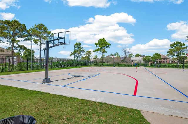 2607 Cobble Springs Lane, Pearland, TX 77584