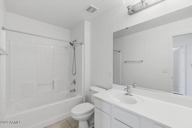 3410 W ALICIA Drive, Laveen, AZ 85339