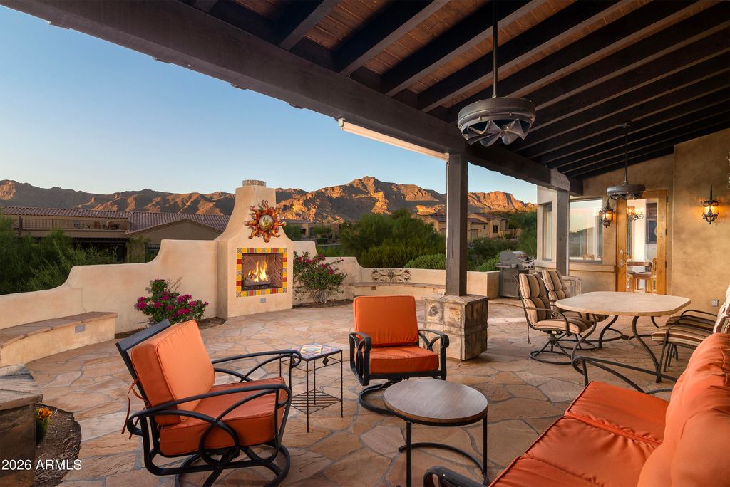 10744 E COPA DEL ORO Lane, Gold Canyon, AZ 85118 — photo 2