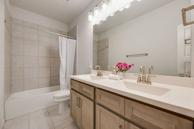 2201 Peters Colony Drive, Little Elm, TX 75036