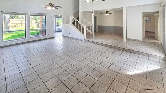 815 Romaine Lane, Houston, TX 77090