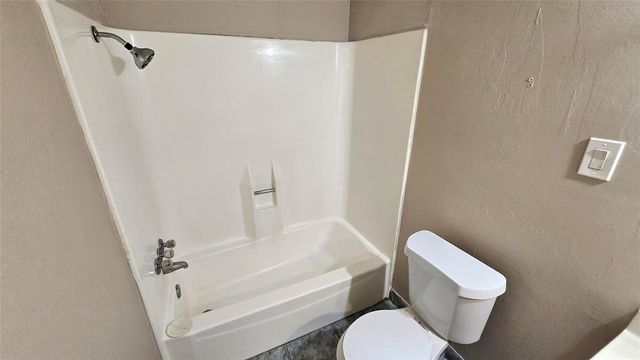 815 Romaine Lane, Houston, TX 77090
