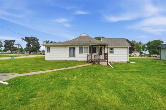 208 Orange Drive, New Providence, IA 50206