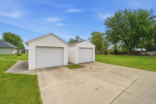 208 Orange Drive, New Providence, IA 50206