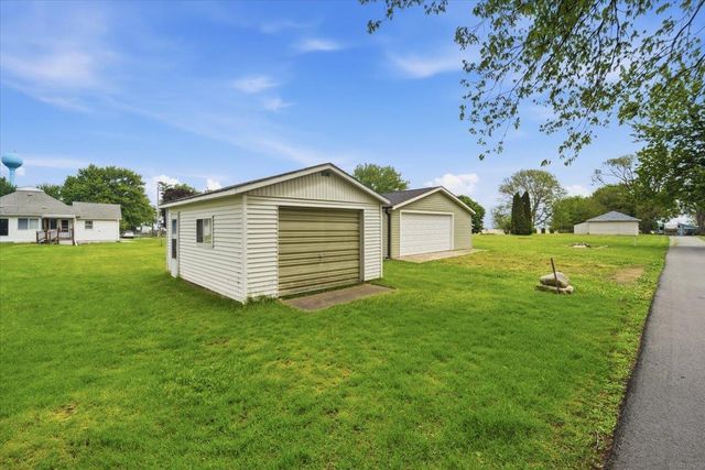 208 Orange Drive, New Providence, IA 50206