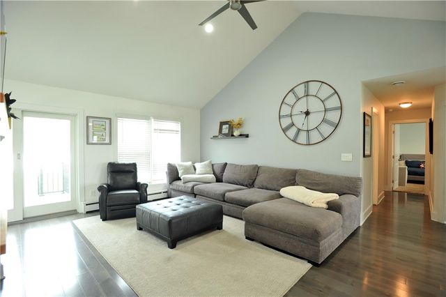 10 Lexington Run, Big Flats, NY 14845