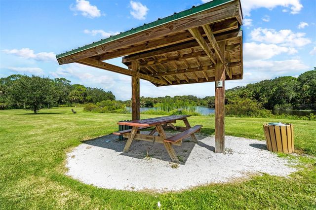 2911 WOODPINE COURT, Sarasota, FL 34231