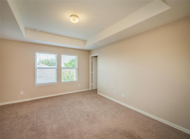 303 Hendelson LN, Hutto, TX 78634