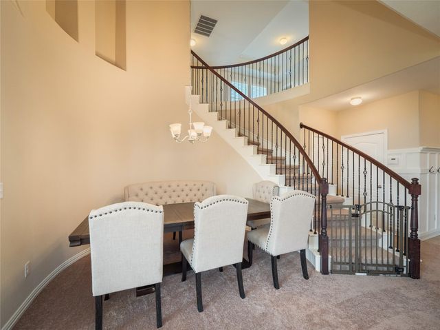 303 Hendelson LN, Hutto, TX 78634