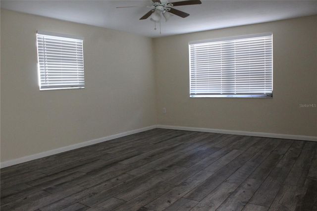 6017 CENTRAL AVENUE, New Port Richey, FL 34653