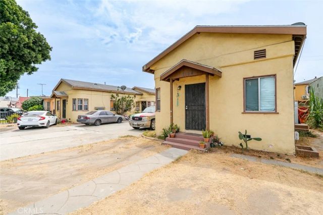 3164 Cherokee Avenue, South Gate, CA 90280