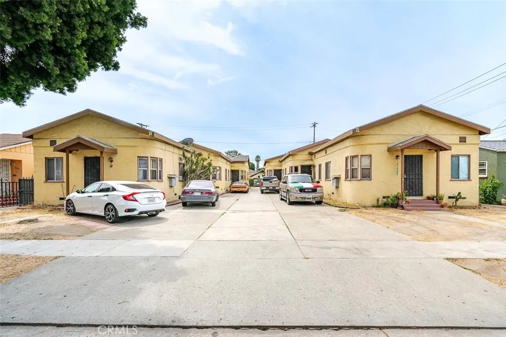 3164 Cherokee Avenue, South Gate, CA 90280