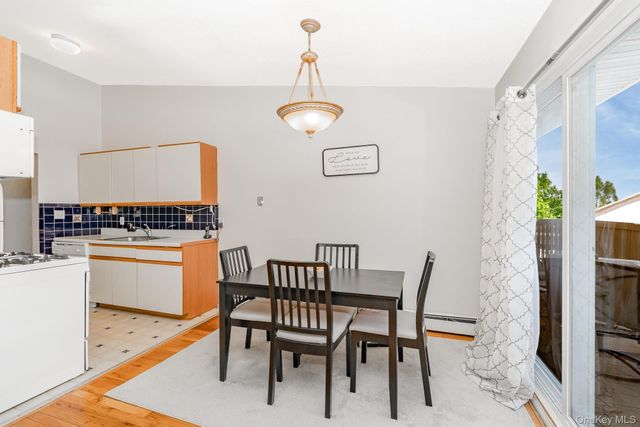 365 Route 111 B6, Smithtown, NY 11787