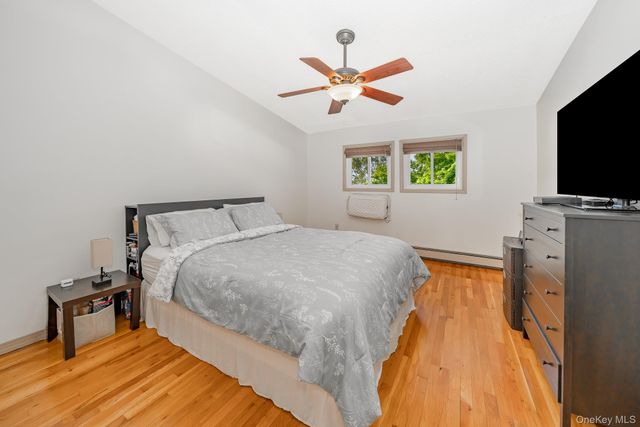 365 Route 111 B6, Smithtown, NY 11787