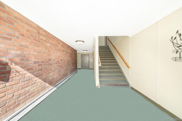 365 Route 111 B6, Smithtown, NY 11787