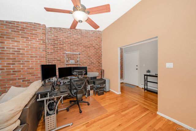 365 Route 111 B6, Smithtown, NY 11787