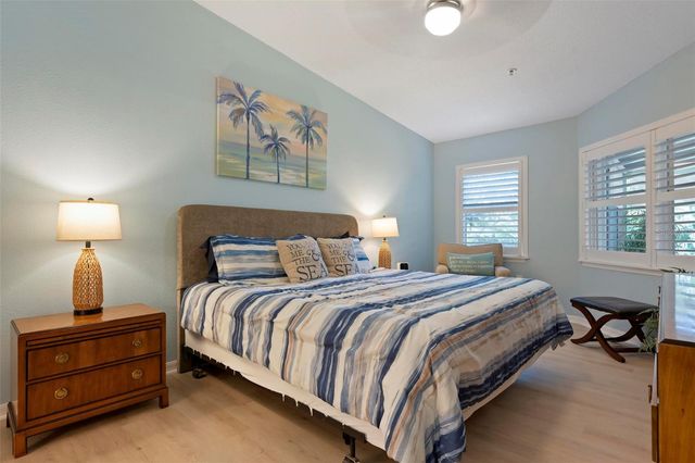 1269 SIESTA BAYSIDE DRIVE 1269C, Sarasota, FL 34242