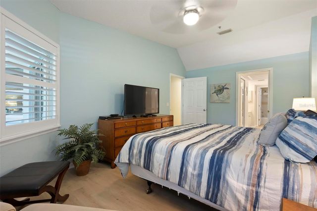 1269 SIESTA BAYSIDE DRIVE 1269C, Sarasota, FL 34242