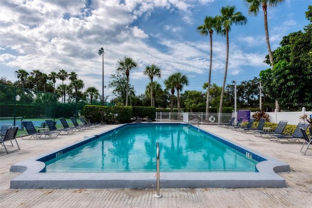 1269 SIESTA BAYSIDE DRIVE 1269C, Sarasota, FL 34242