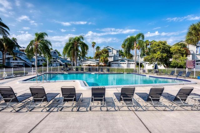 1269 SIESTA BAYSIDE DRIVE 1269C, Sarasota, FL 34242