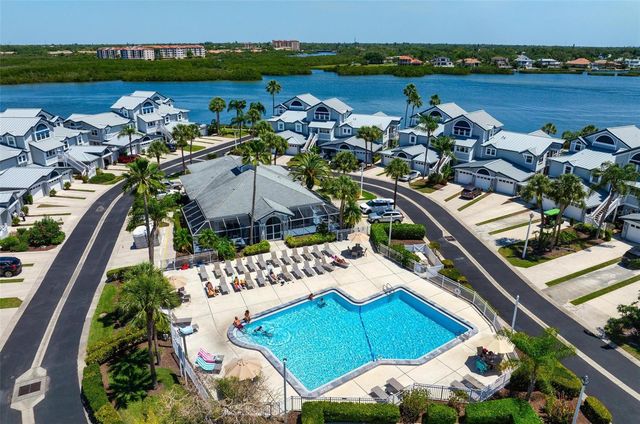 1269 SIESTA BAYSIDE DRIVE 1269C, Sarasota, FL 34242