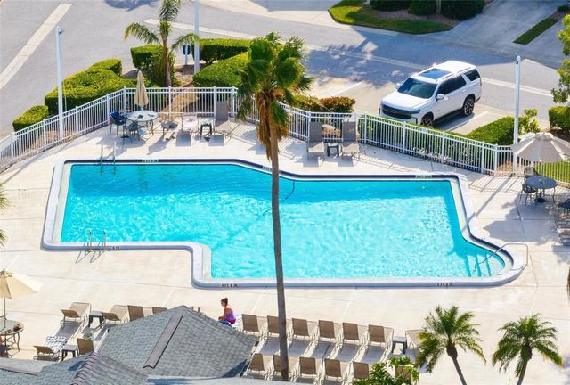 1269 SIESTA BAYSIDE DRIVE 1269C, Sarasota, FL 34242